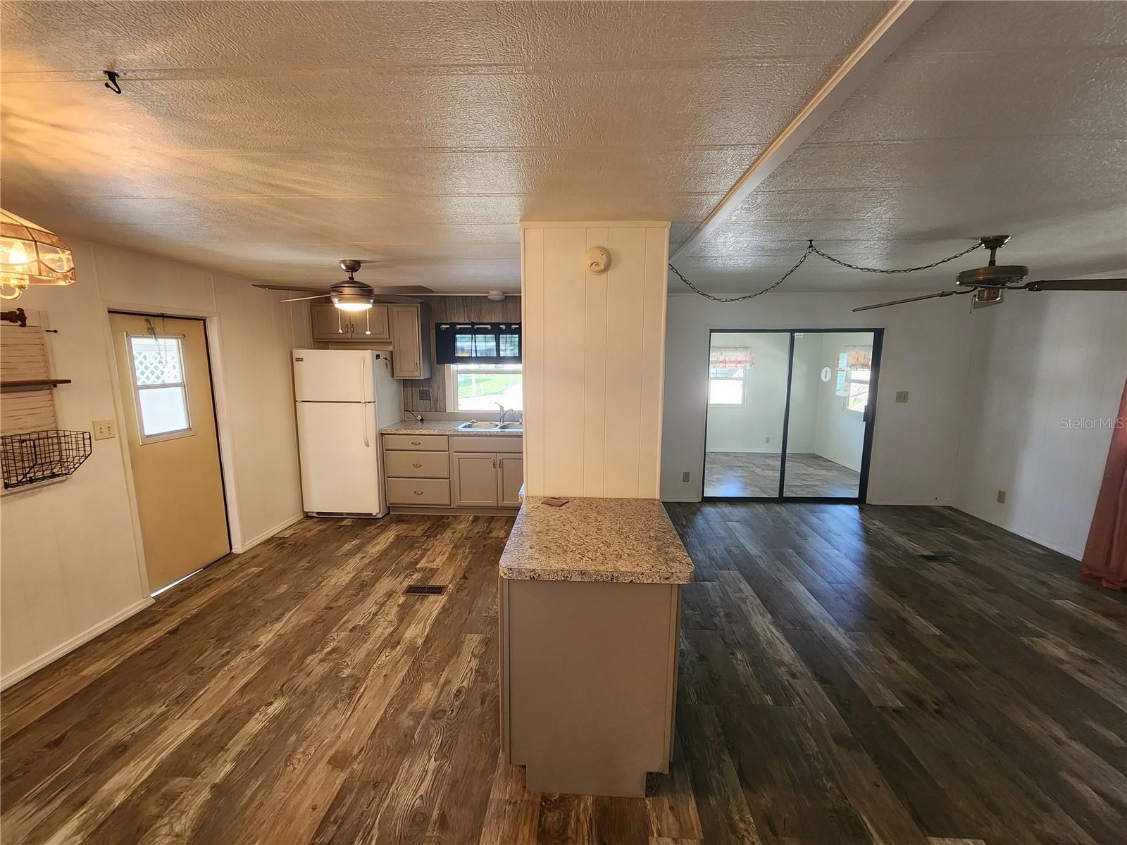 Image 9 of 36 For 808 53rd Avenue E 191