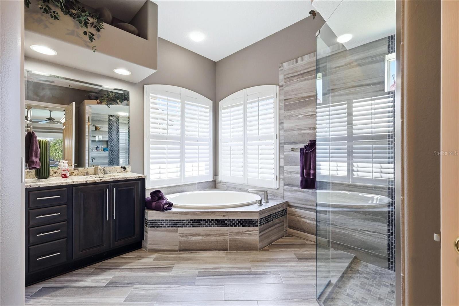 Image 15 of 34 For 6123 90th Avenue Circle E