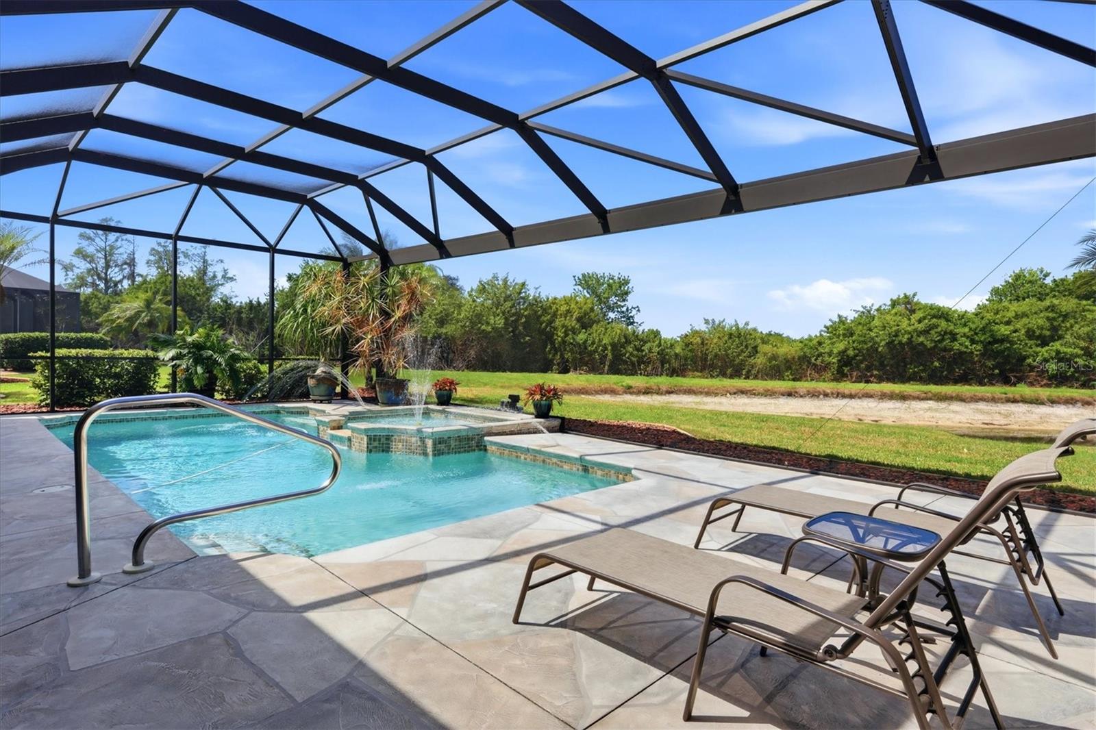 Image 26 of 34 For 6123 90th Avenue Circle E