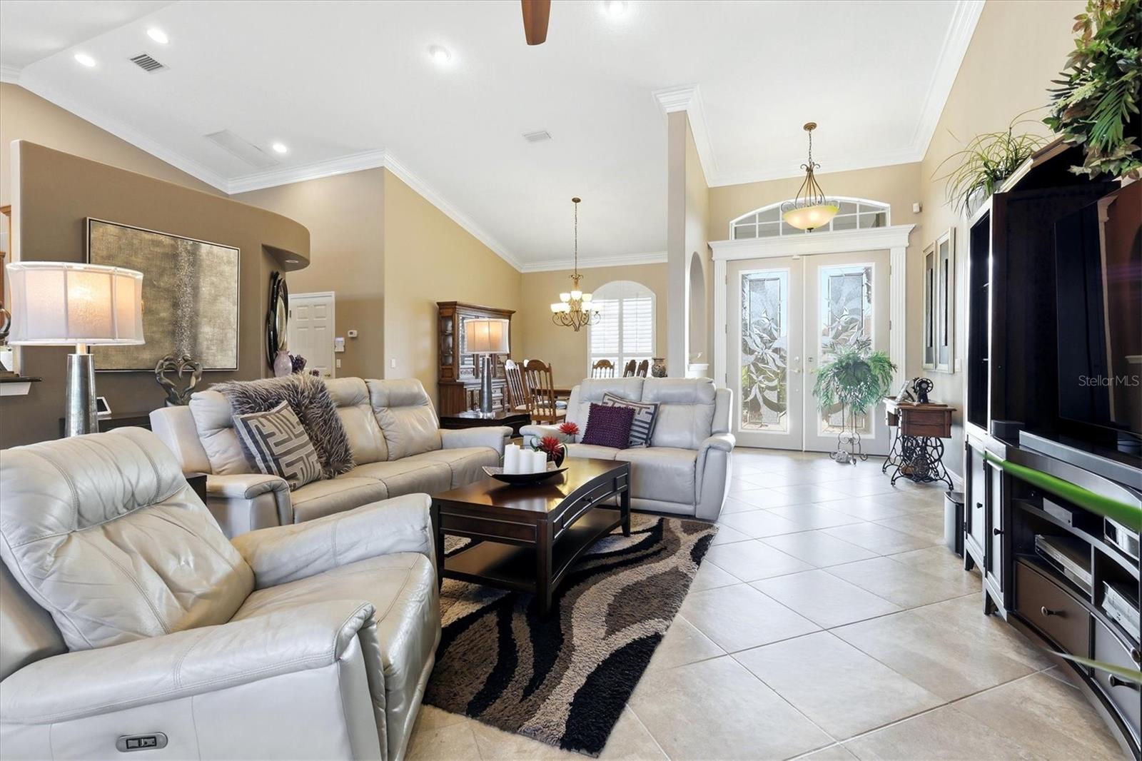 Image 5 of 34 For 6123 90th Avenue Circle E