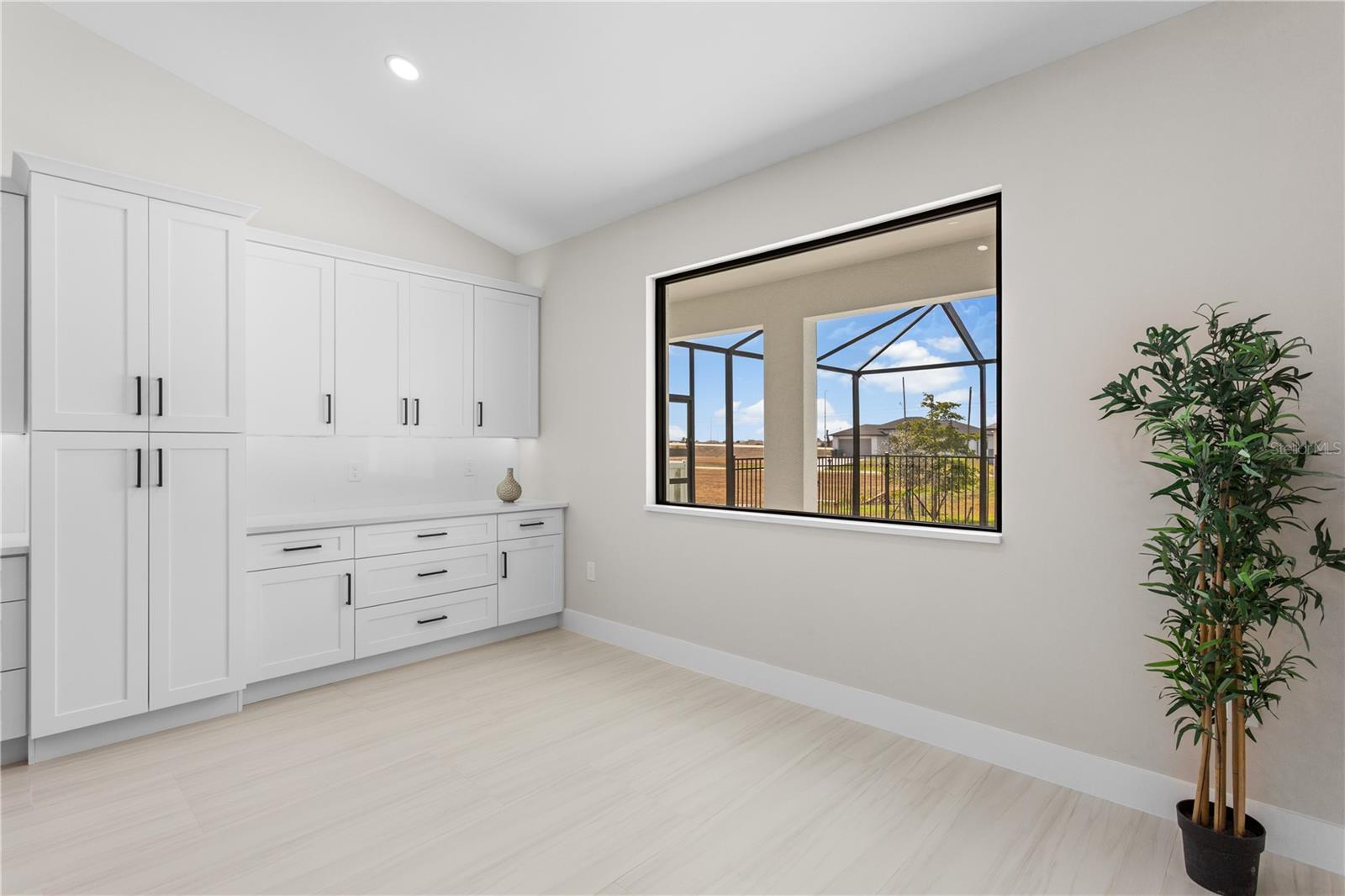 Image 17 of 50 For 1508 31st Avenue