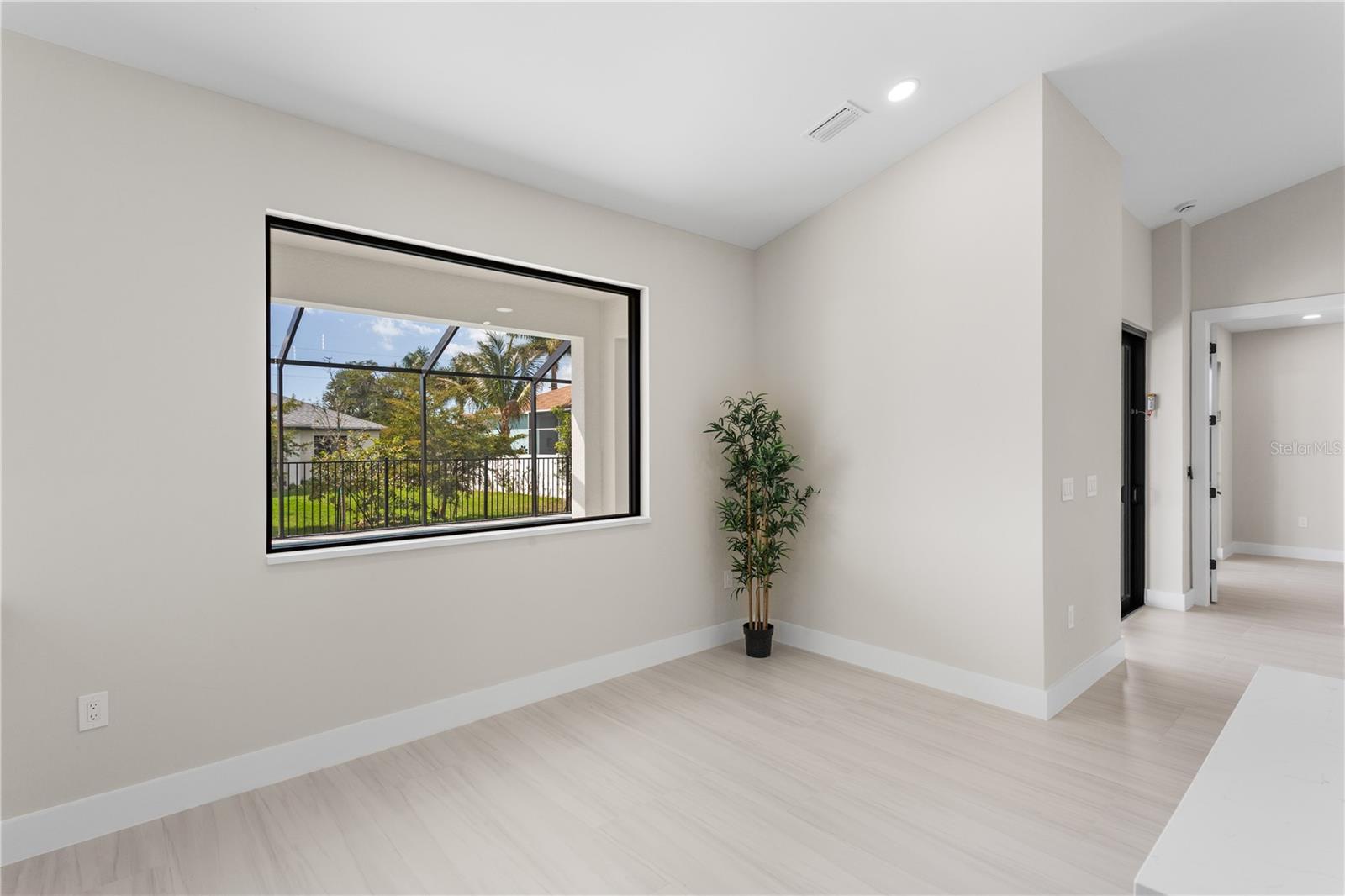 Image 18 of 50 For 1508 31st Avenue