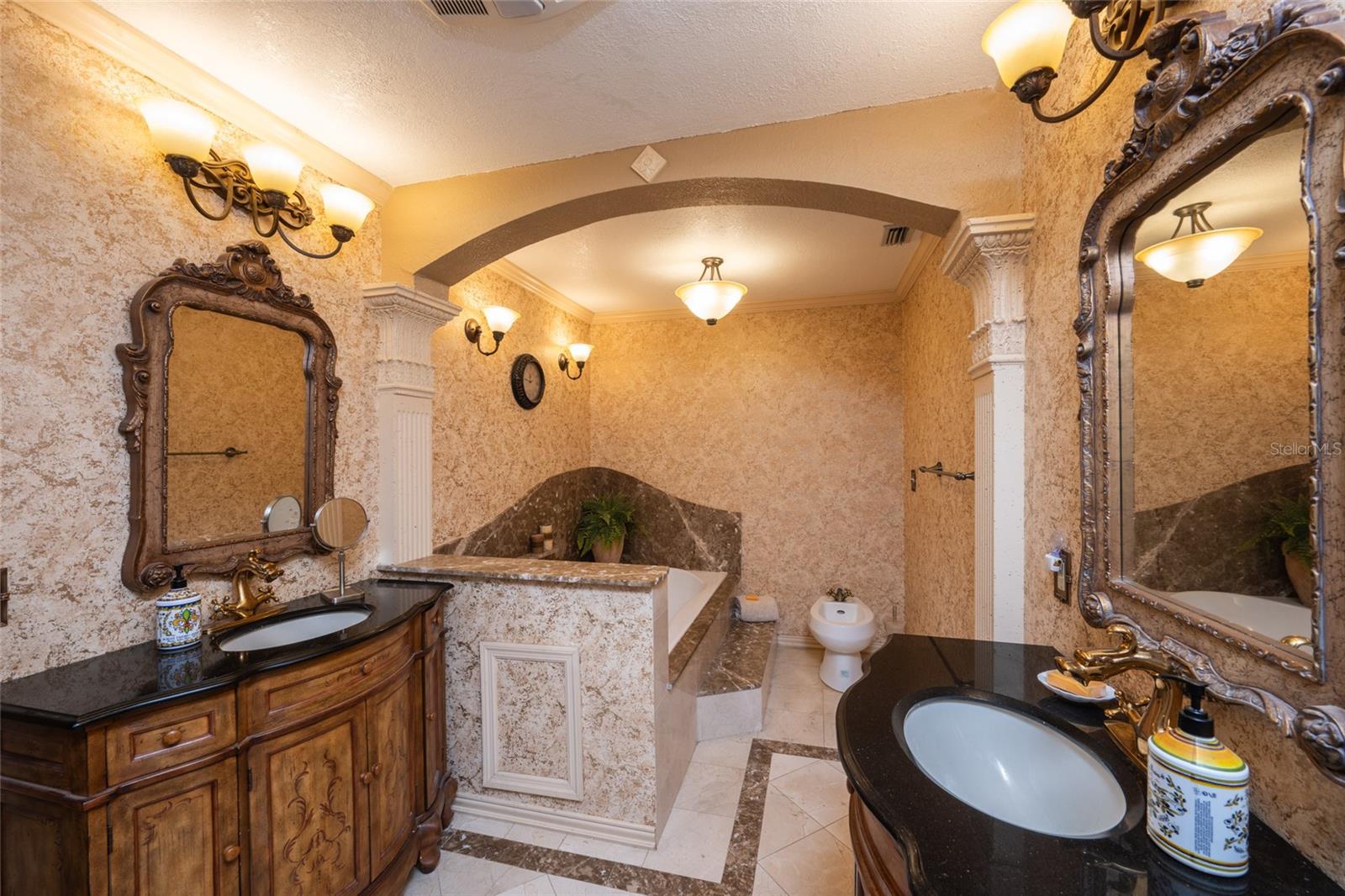 Image 15 of 51 For 690 Percheron Circle