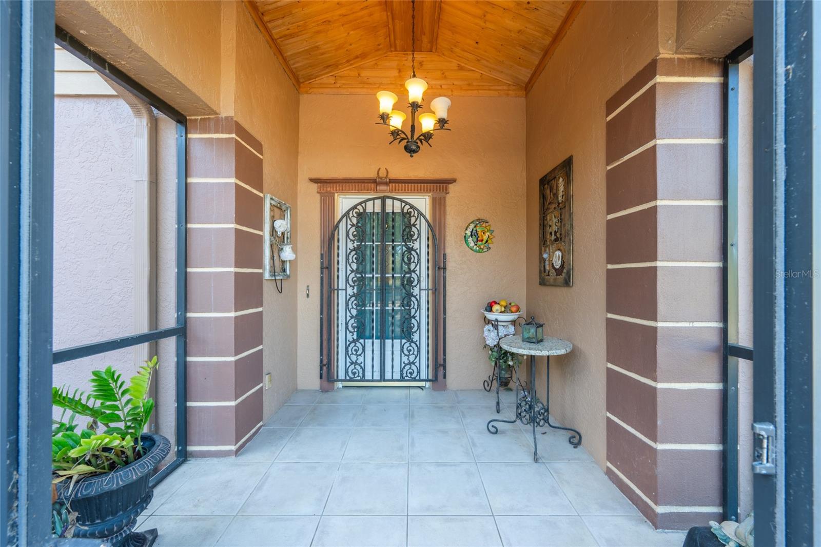 Image 3 of 51 For 690 Percheron Circle