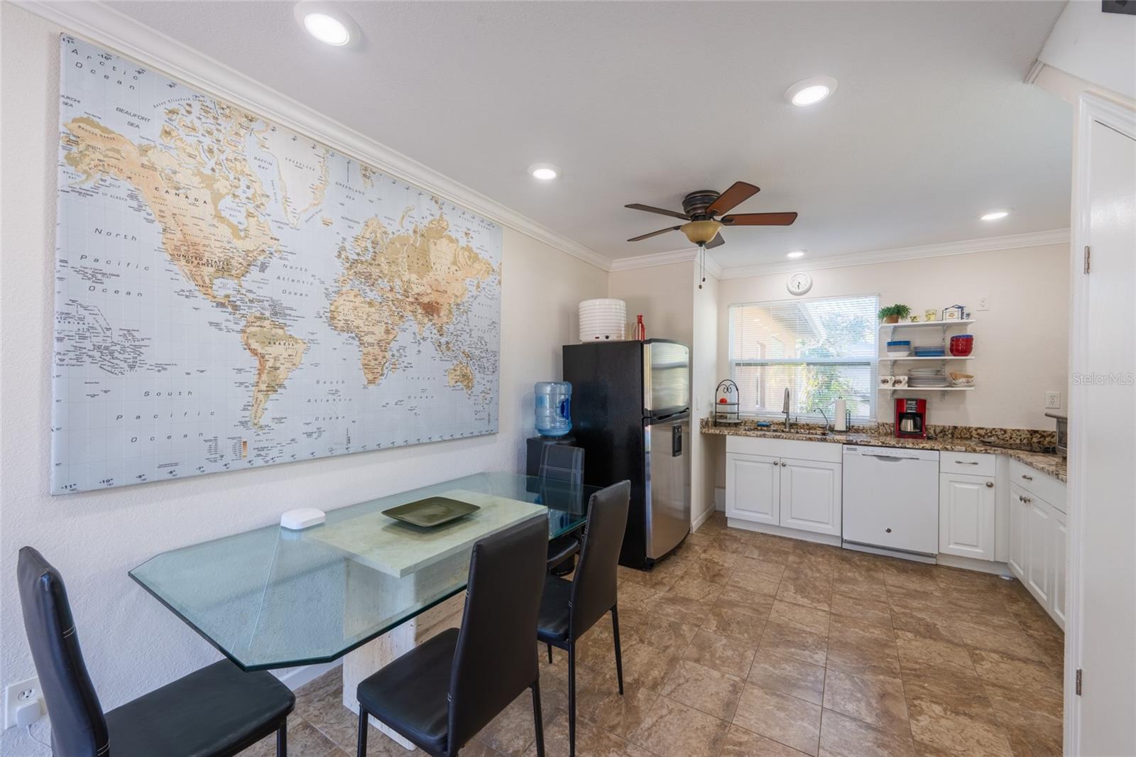 Image 38 of 51 For 690 Percheron Circle