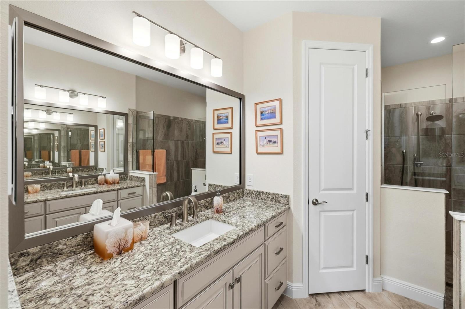 Image 29 of 100 For 12412 Palatka Drive