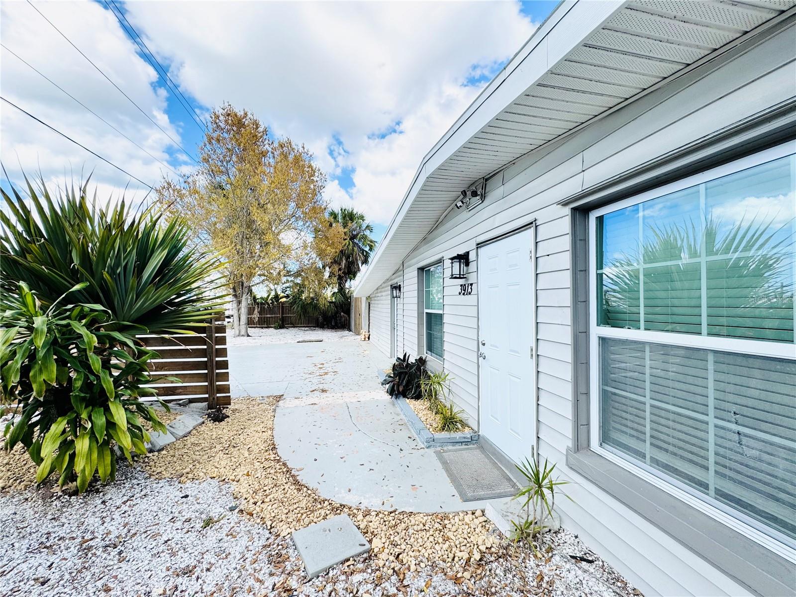 Image 10 of 63 For 3913 Shade Avenue