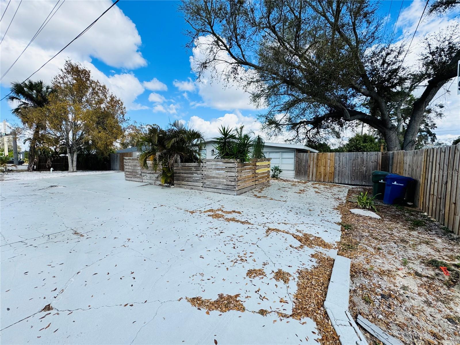 Image 11 of 63 For 3913 Shade Avenue