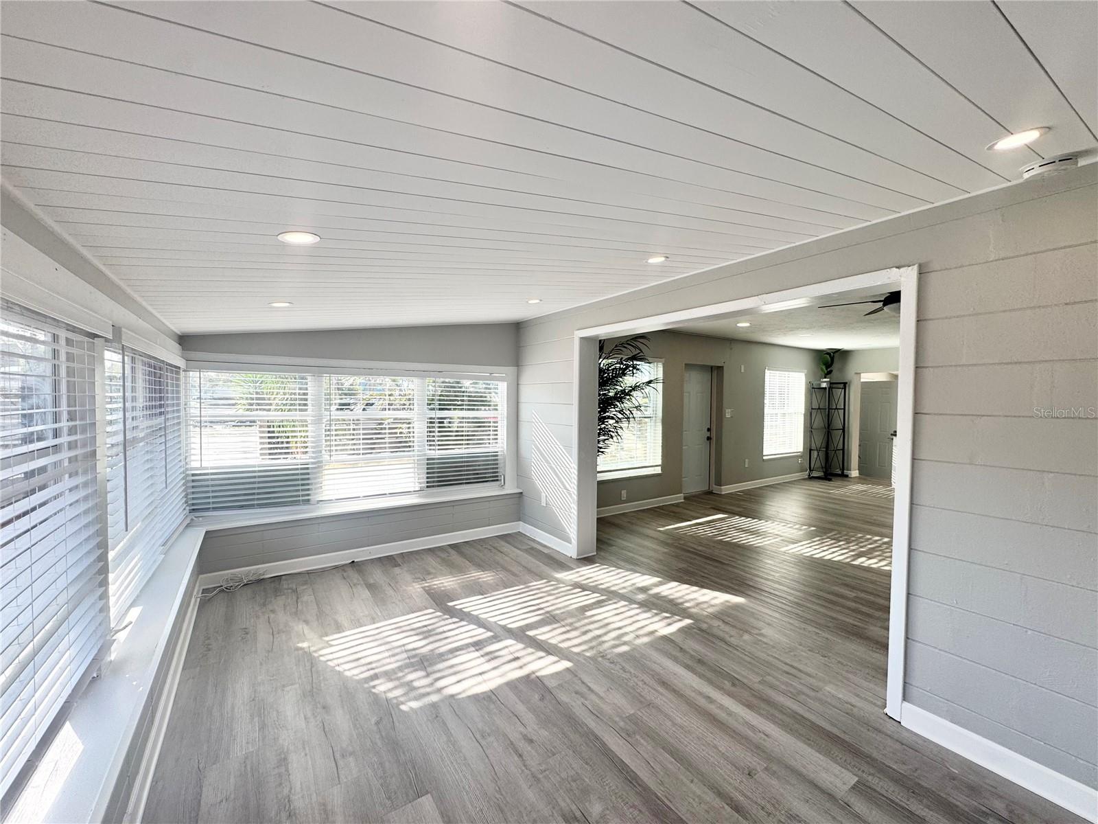 Image 19 of 63 For 3913 Shade Avenue