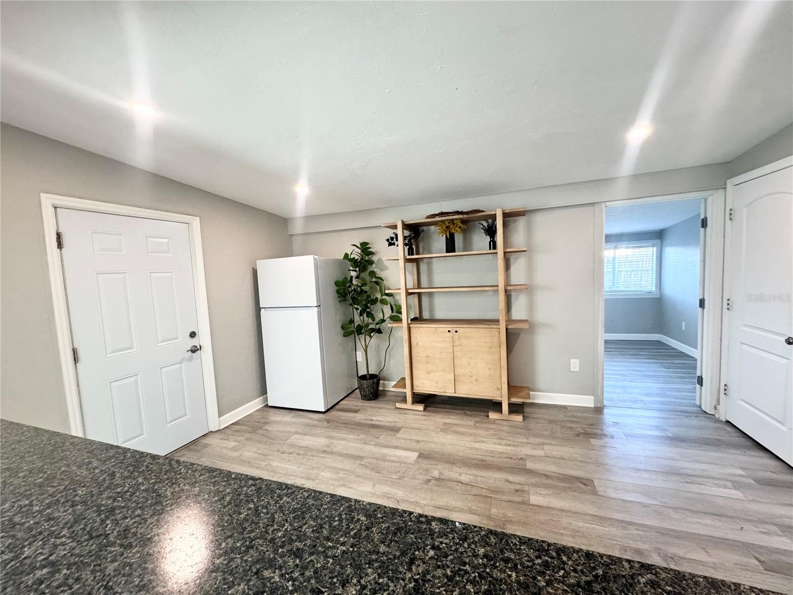 Image 43 of 63 For 3913 Shade Avenue