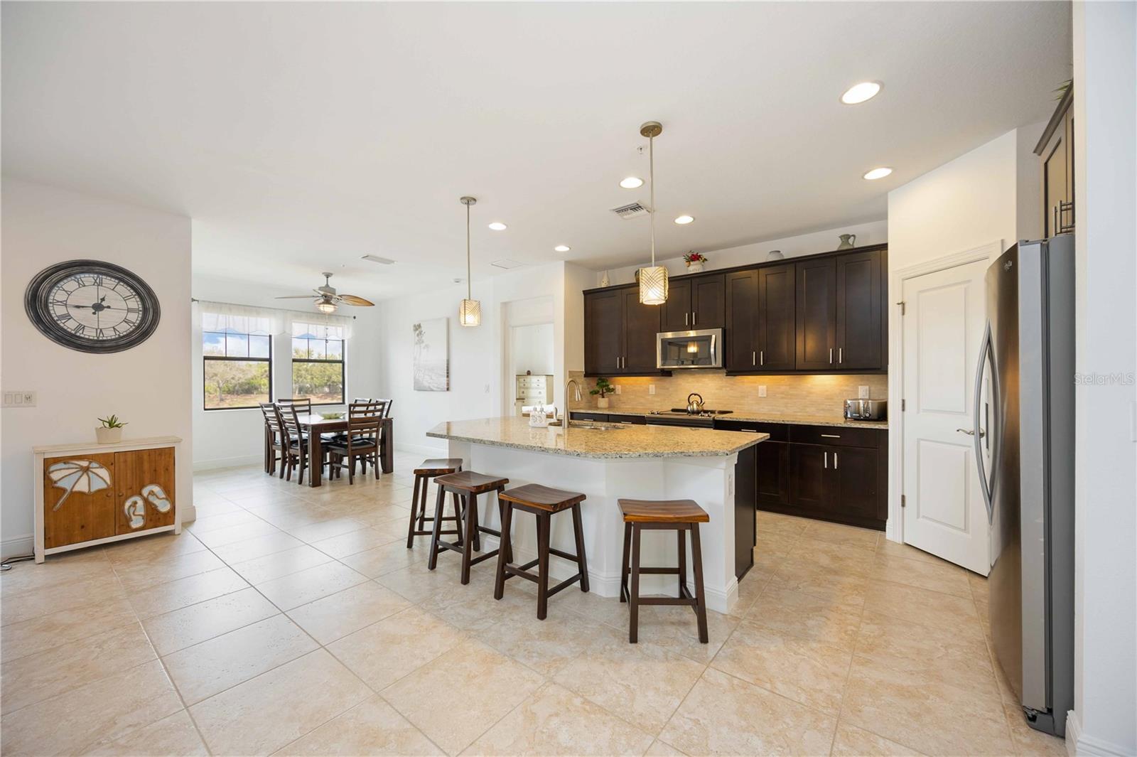 Image 10 of 49 For 23113 Banbury Way 202