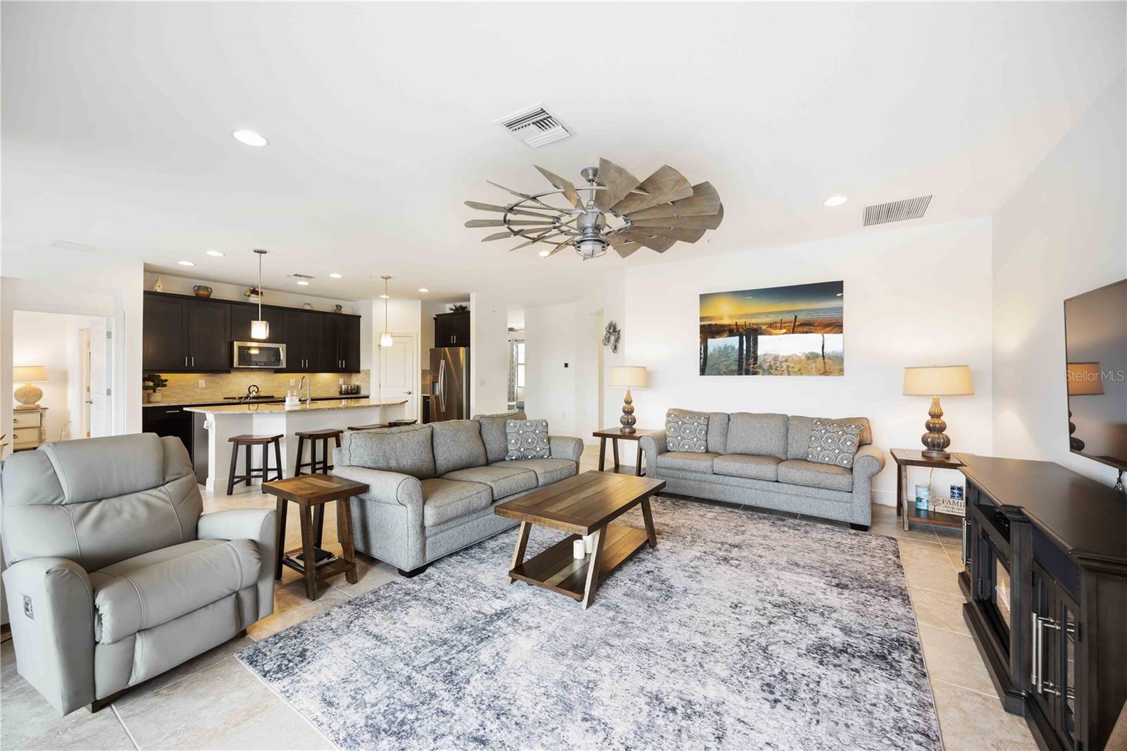 Image 7 of 49 For 23113 Banbury Way 202