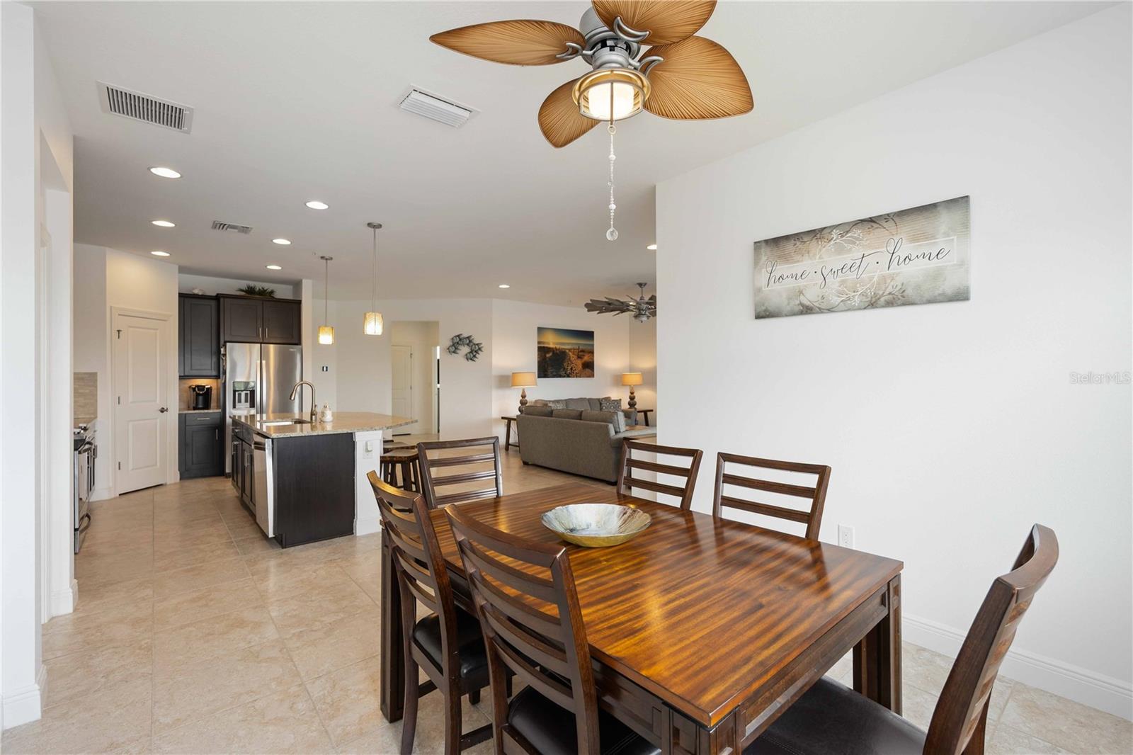 Image 9 of 49 For 23113 Banbury Way 202