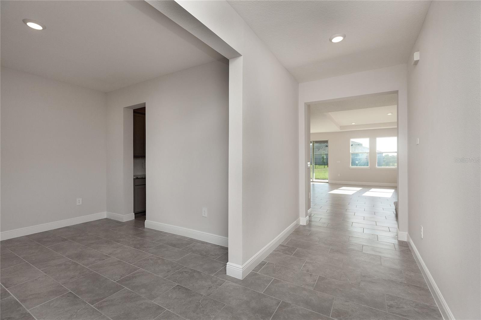 Image 11 of 24 For 12750 Indigo Breeze Drive