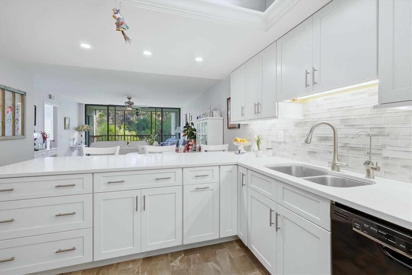 Image 10 of 69 For 3361 Cross Creek Drive 3361