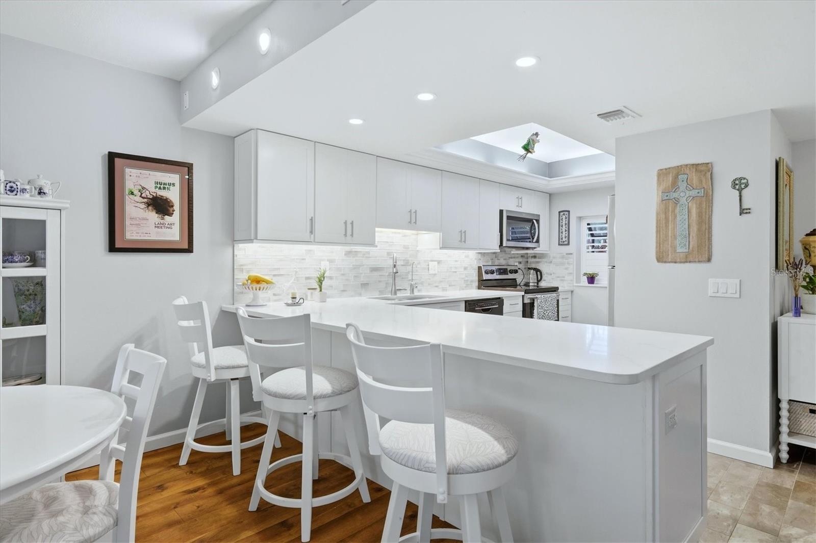 Image 11 of 69 For 3361 Cross Creek Drive 3361