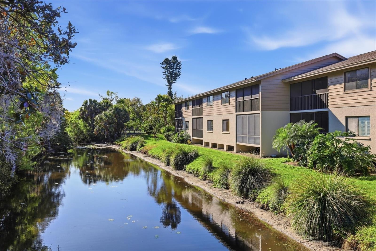 Image 34 of 69 For 3361 Cross Creek Drive 3361