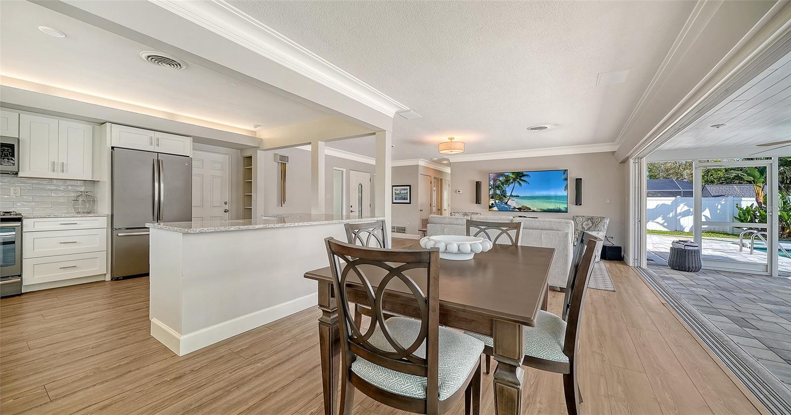 Image 15 of 49 For 3451 Fair Oaks Place