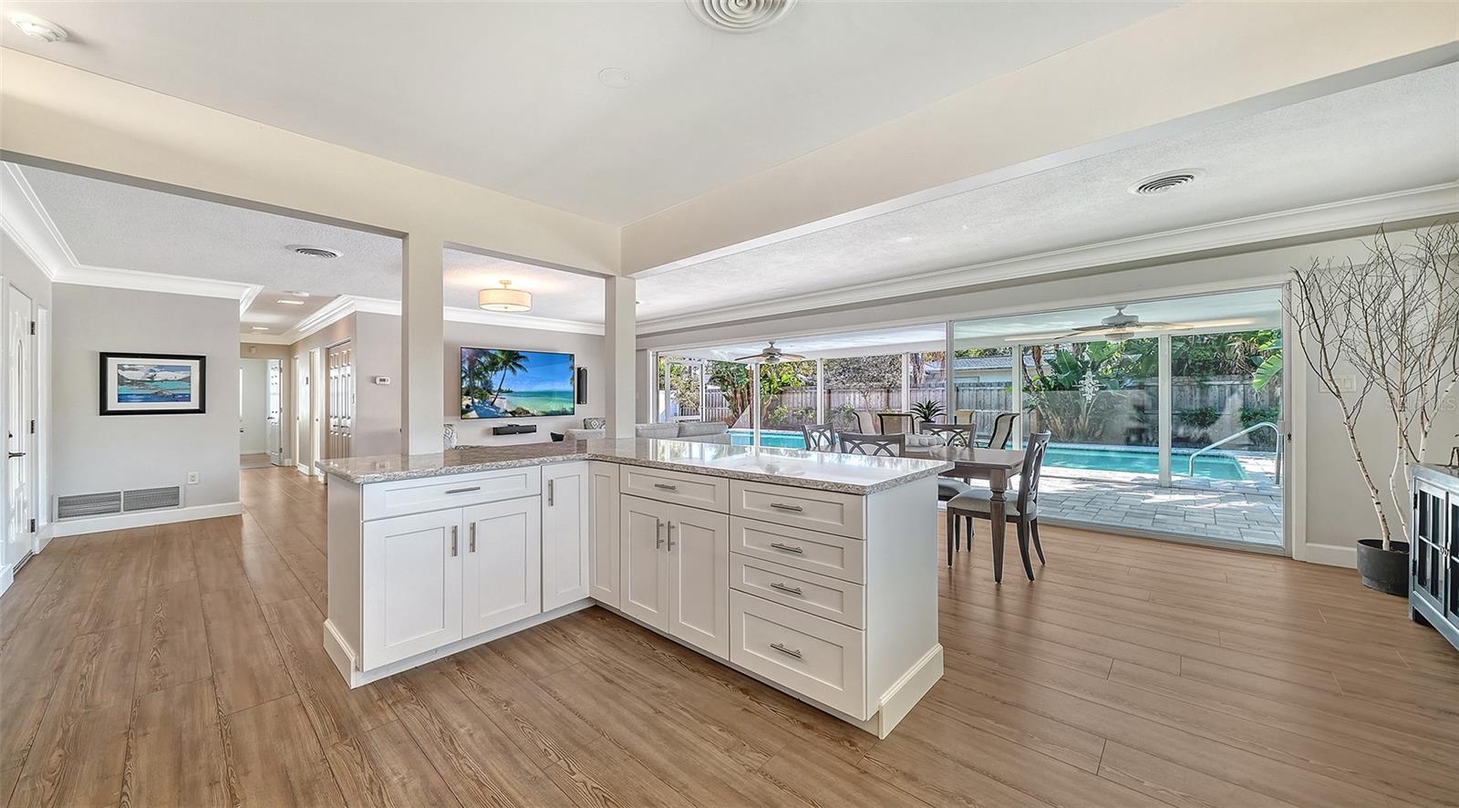 Image 22 of 49 For 3451 Fair Oaks Place