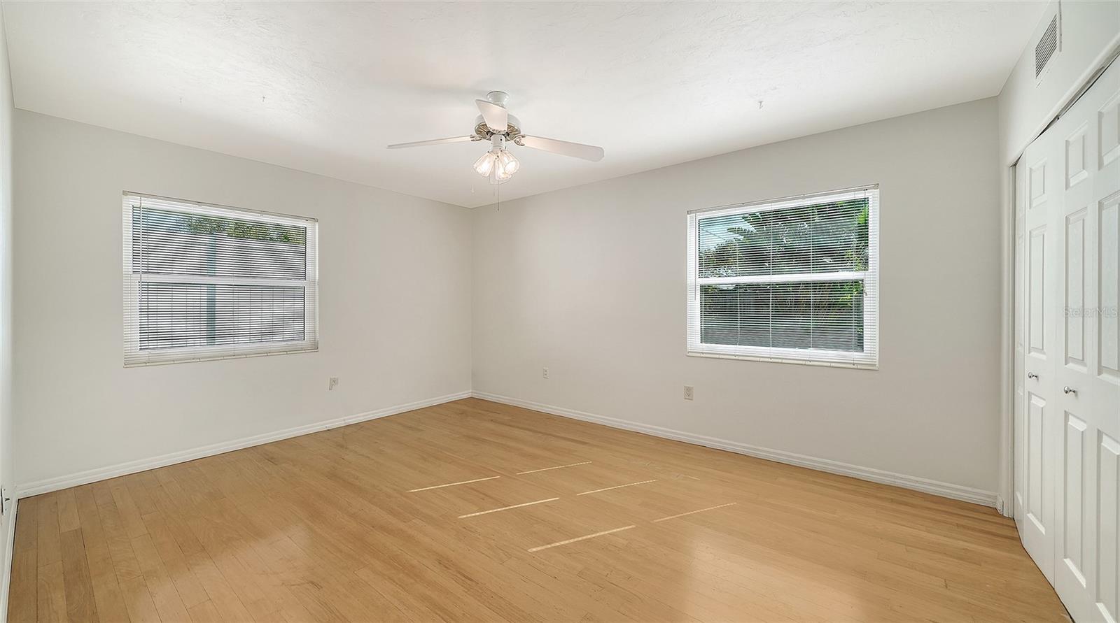 Image 31 of 49 For 3451 Fair Oaks Place