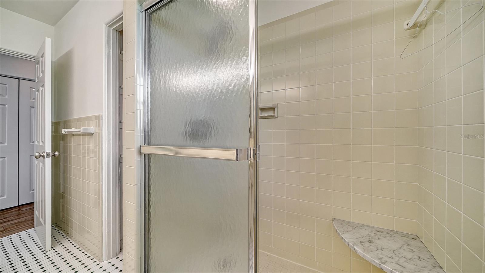 Image 33 of 49 For 3451 Fair Oaks Place