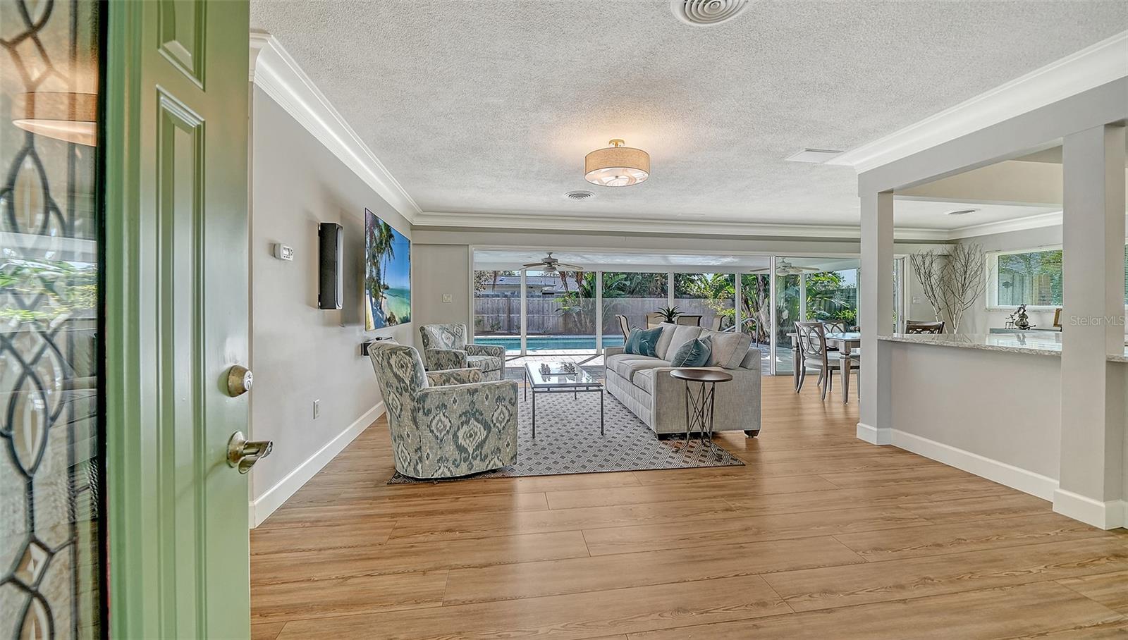 Image 5 of 49 For 3451 Fair Oaks Place