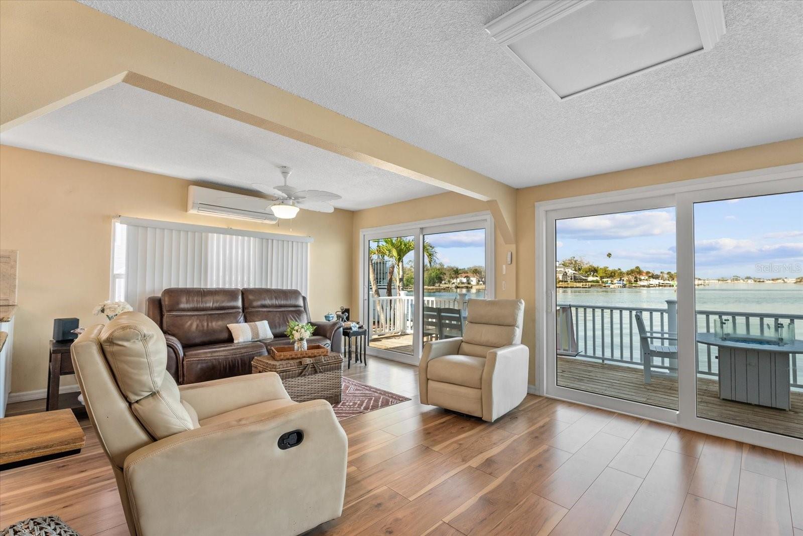 Image 13 of 34 For 33 Starboard Drive