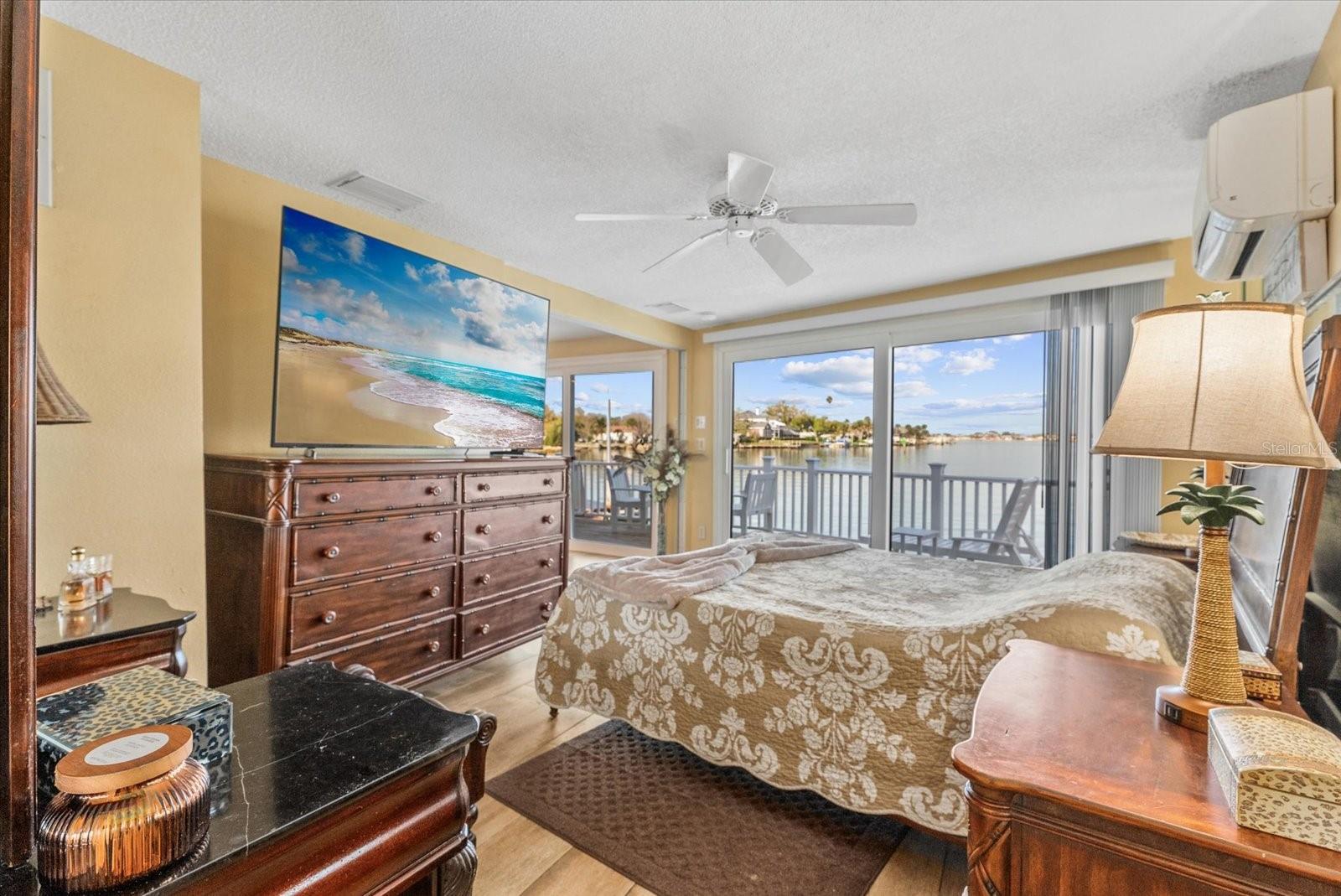 Image 21 of 34 For 33 Starboard Drive