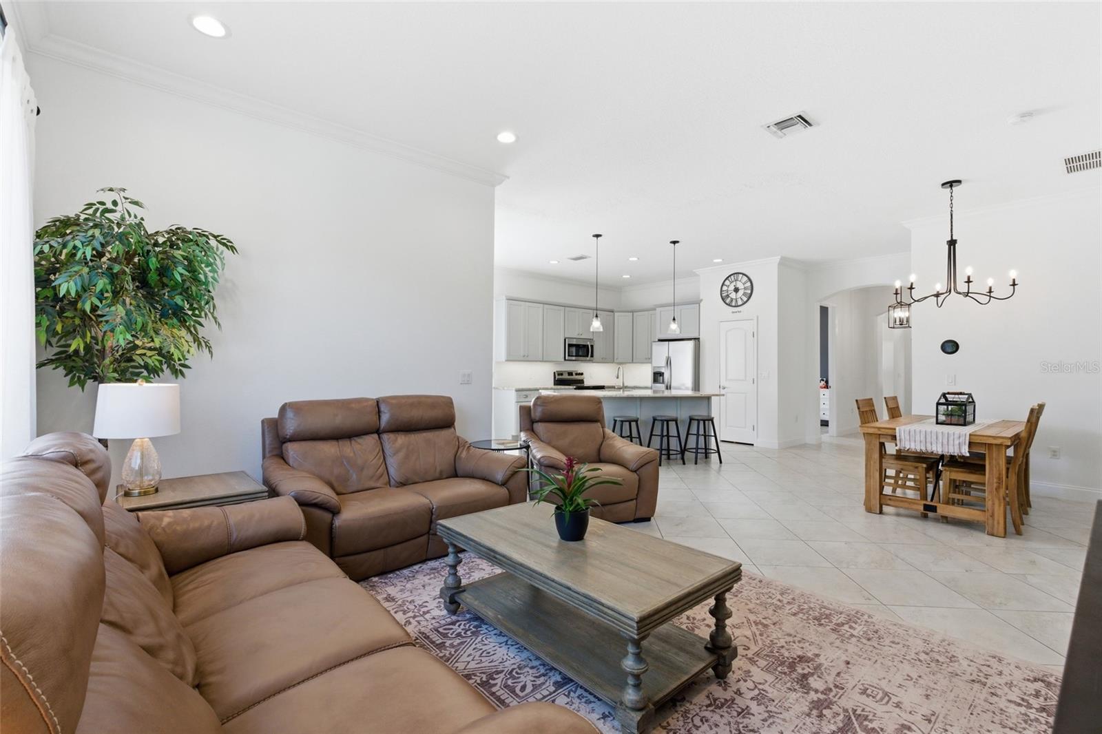 Image 6 of 37 For 4437 Meridian Road