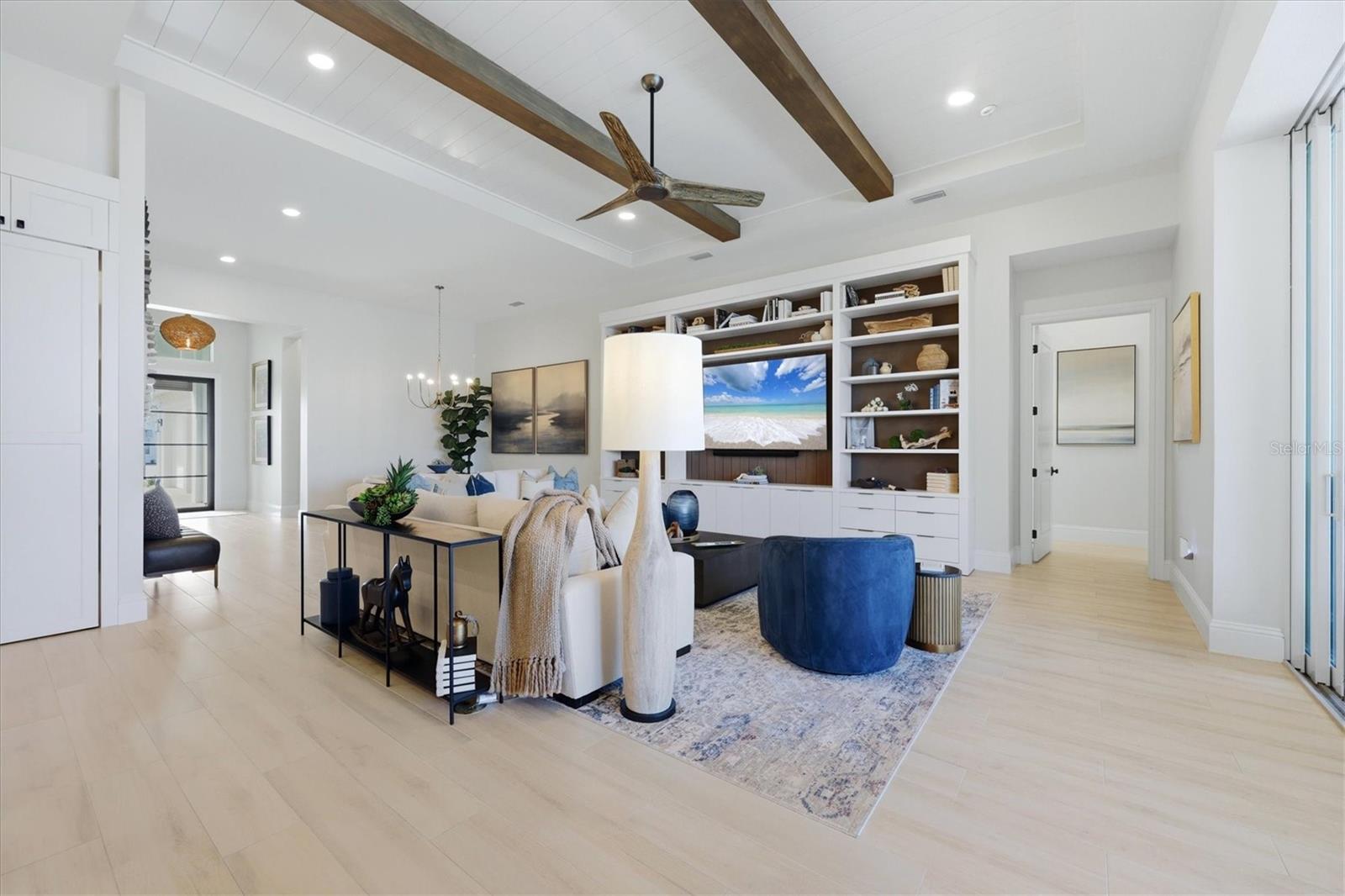 Image 12 of 66 For 8340 Sea Glass Court