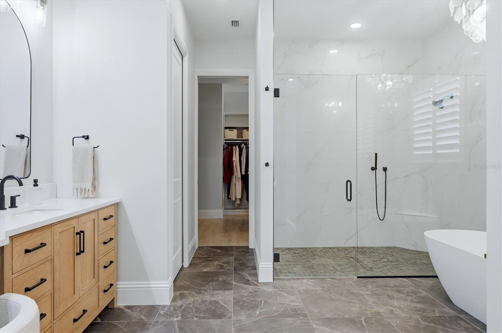 Image 26 of 66 For 8340 Sea Glass Court