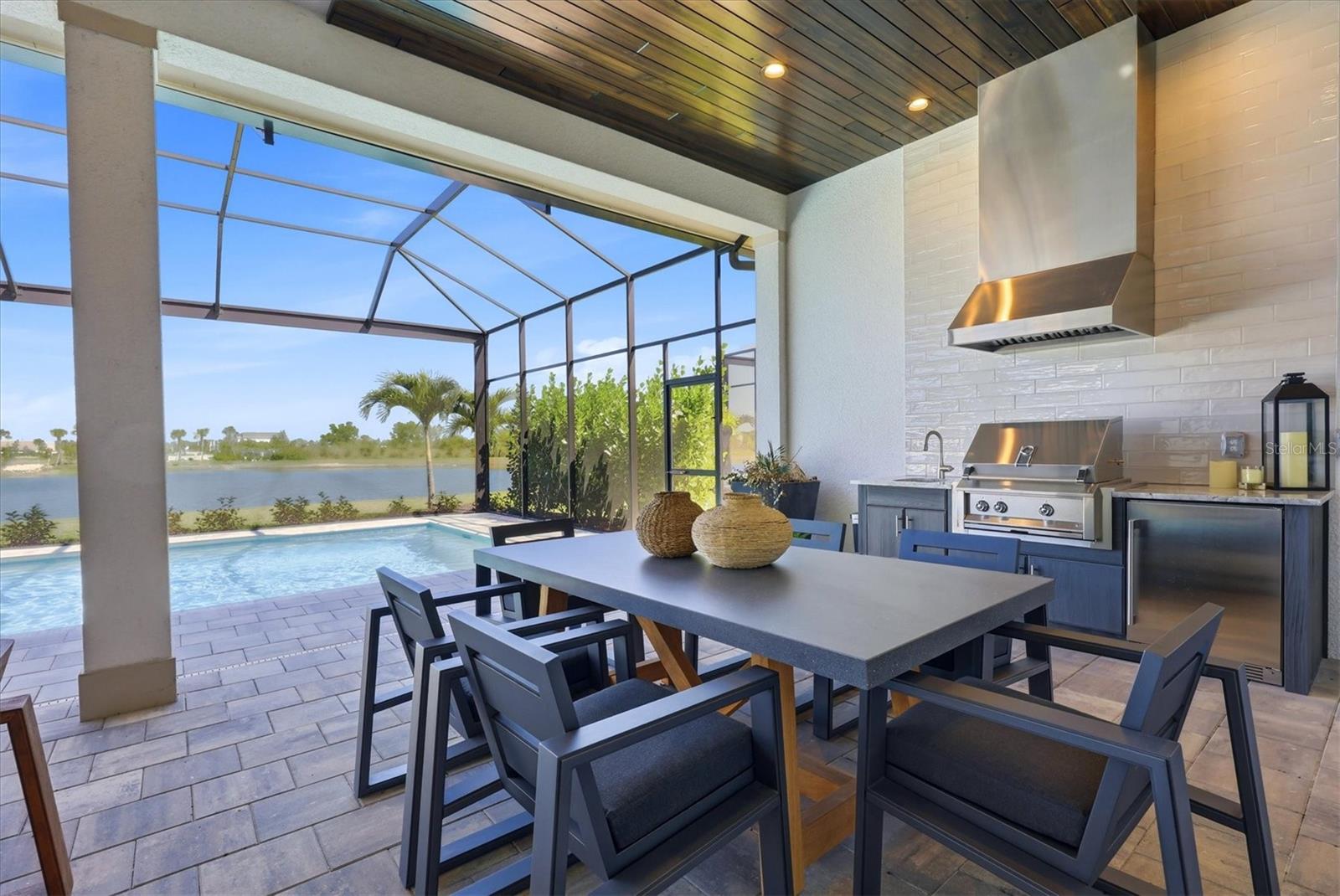 Image 38 of 66 For 8340 Sea Glass Court