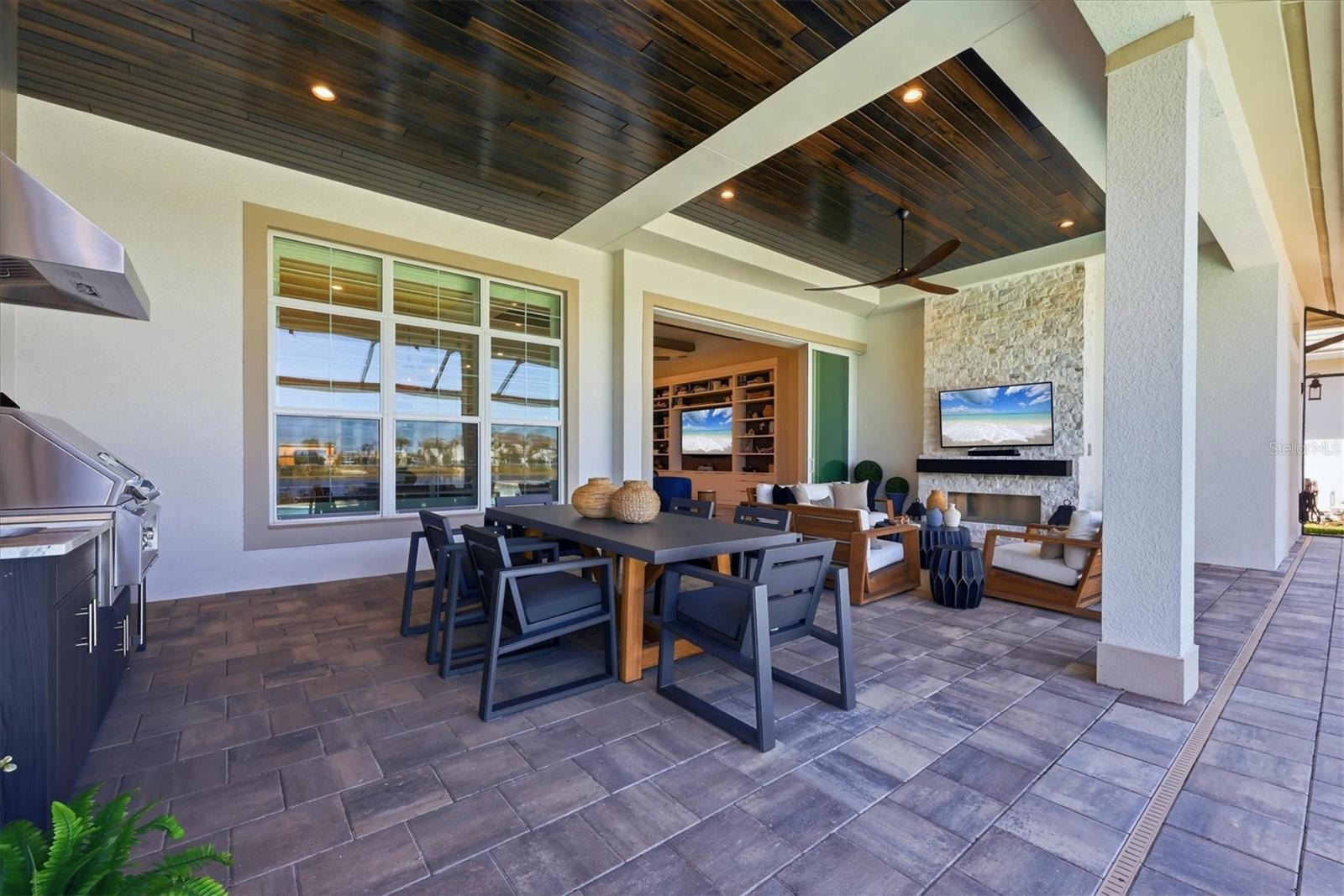 Image 40 of 66 For 8340 Sea Glass Court