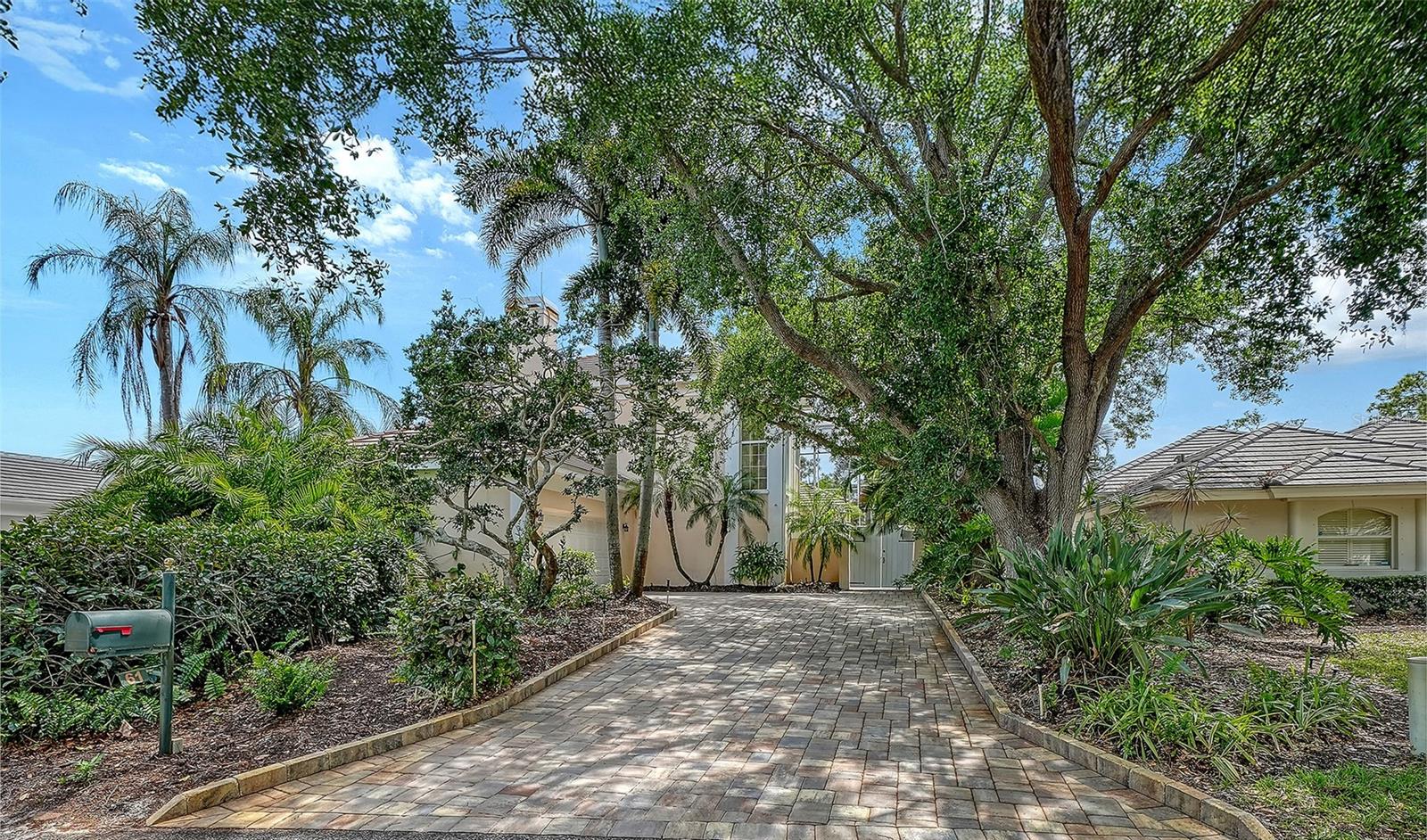 Image 5 of 100 For 61 Bayhead Lane