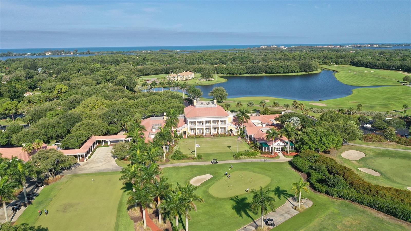 Image 62 of 100 For 61 Bayhead Lane