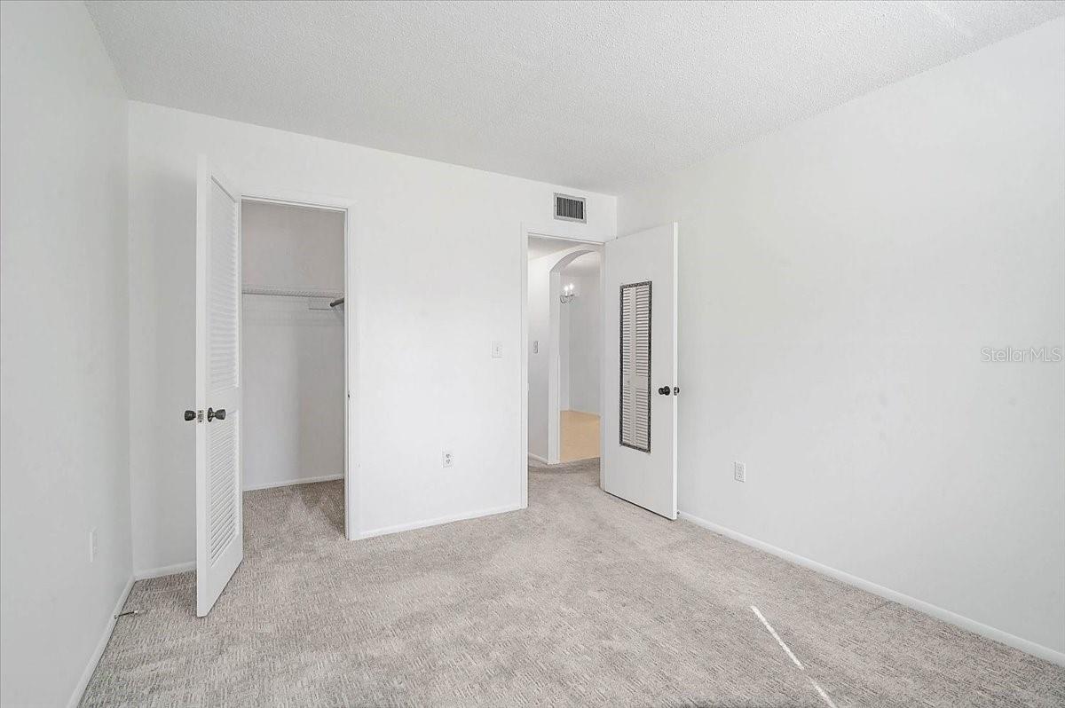 Image 13 of 29 For 2875 Swifton Drive 58