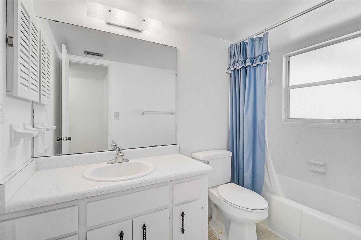 Image 14 of 29 For 2875 Swifton Drive 58