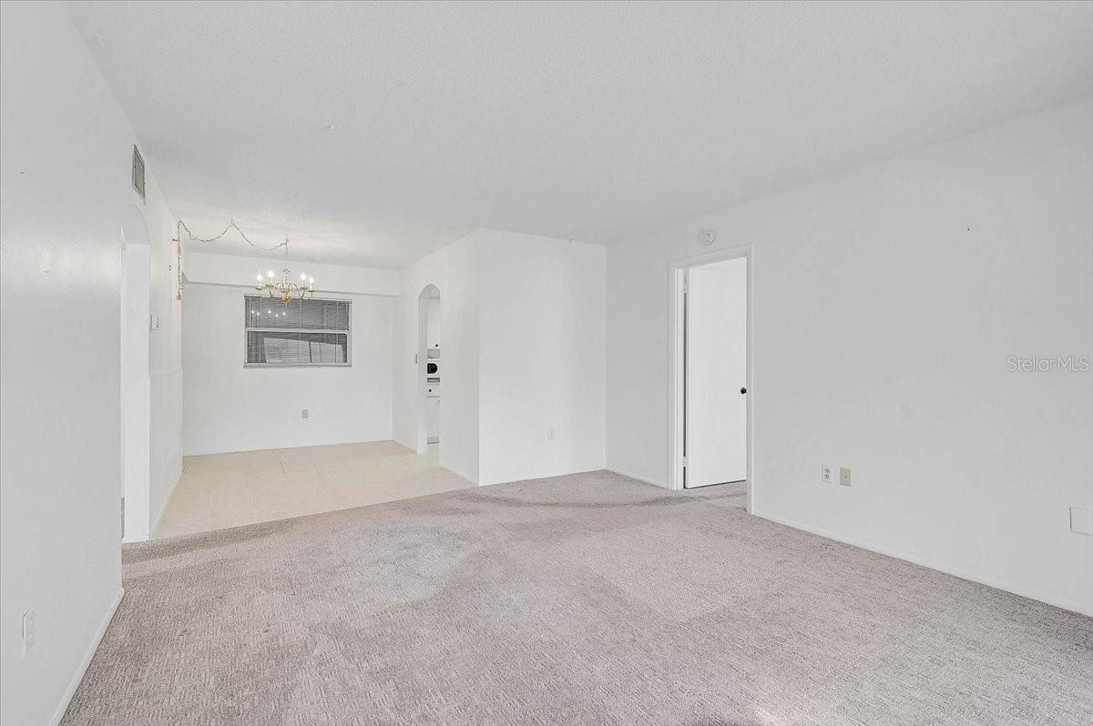 Image 5 of 29 For 2875 Swifton Drive 58