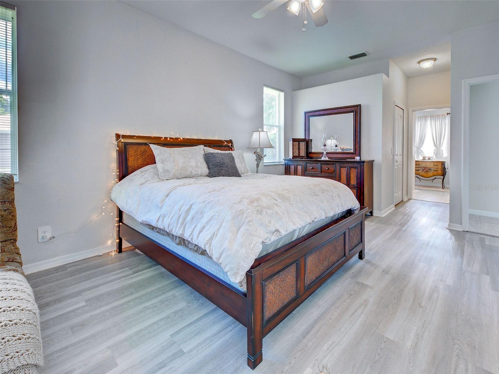 Image 40 of 68 For 2689 Westberry Terrace