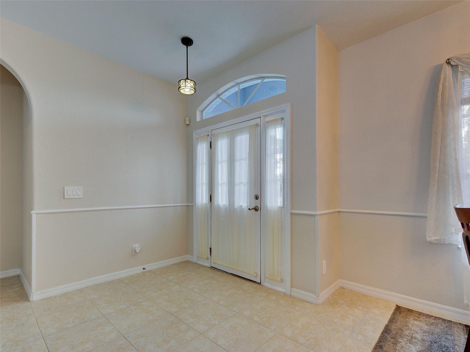 Image 5 of 68 For 2689 Westberry Terrace