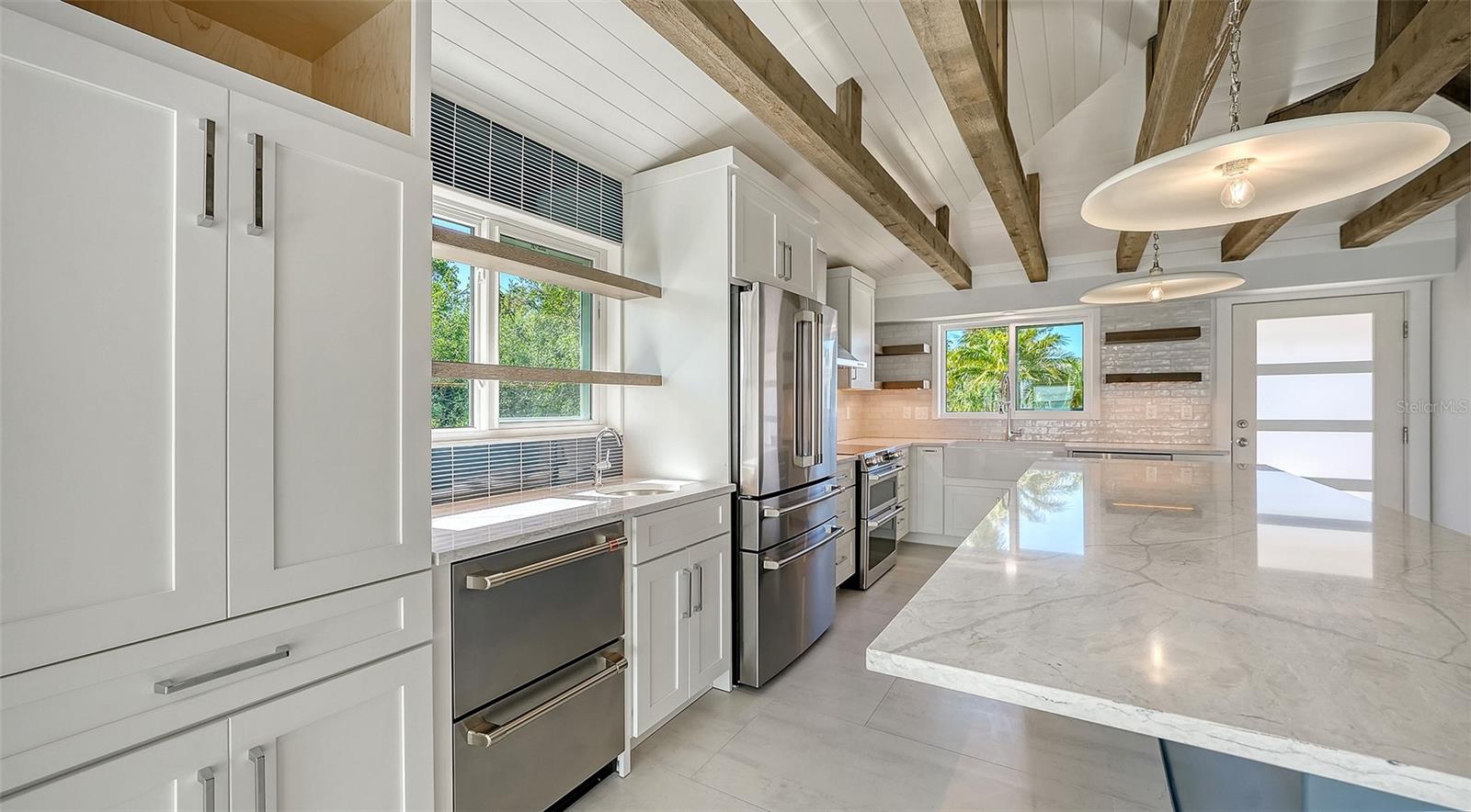 Image 15 of 73 For 948 Spanish Drive S