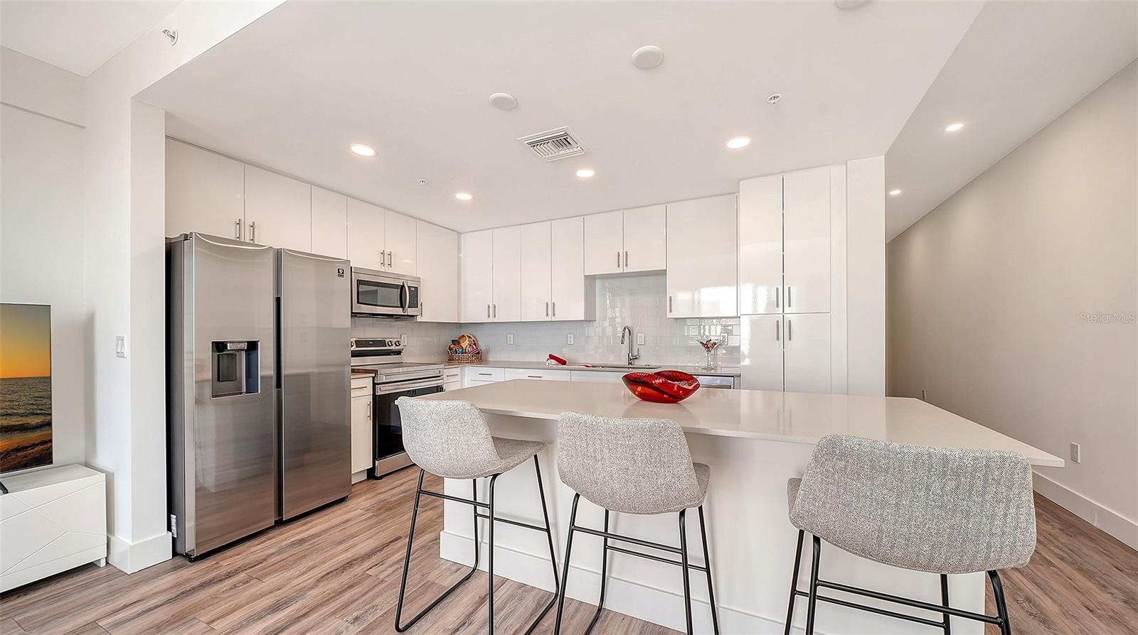 Image 11 of 67 For 1703 Tamiami Trail 511