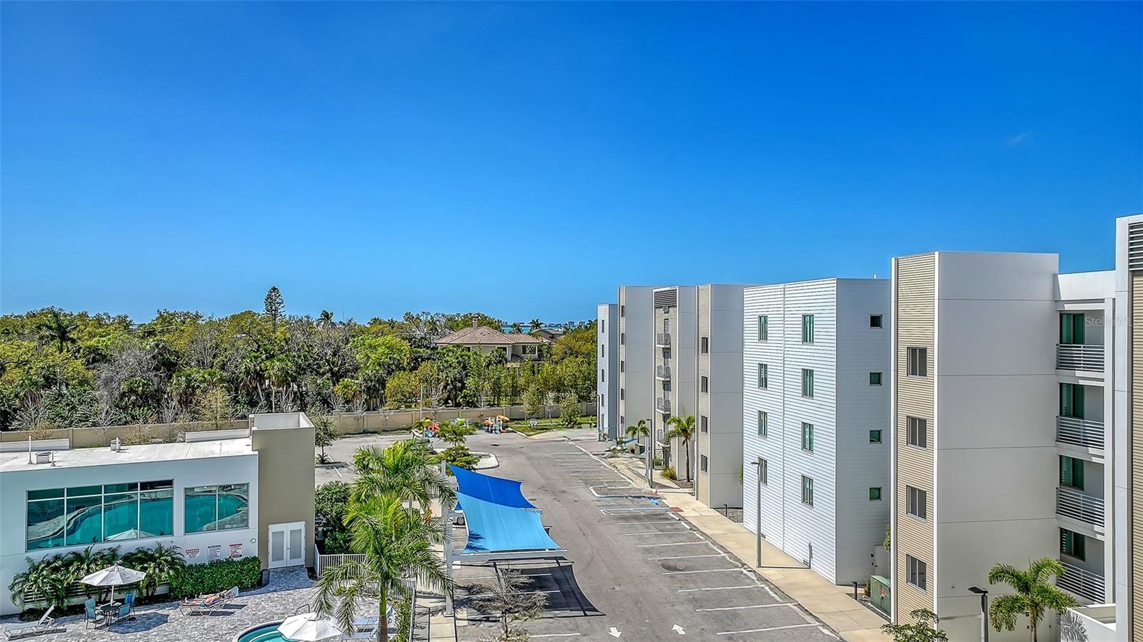 Image 38 of 67 For 1703 Tamiami Trail 511