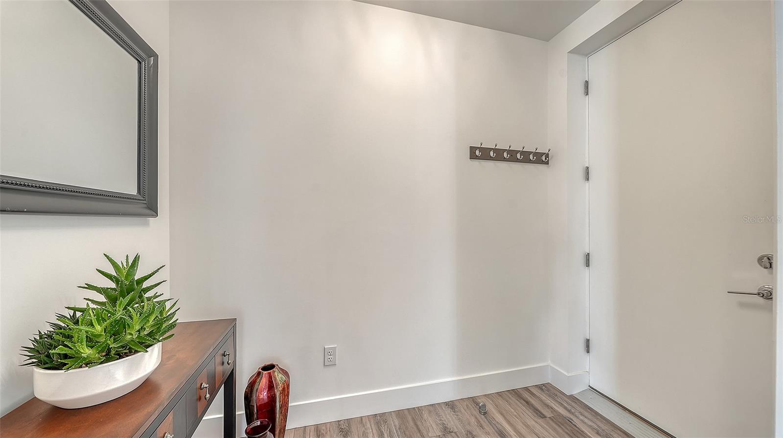 Image 5 of 67 For 1703 Tamiami Trail 511