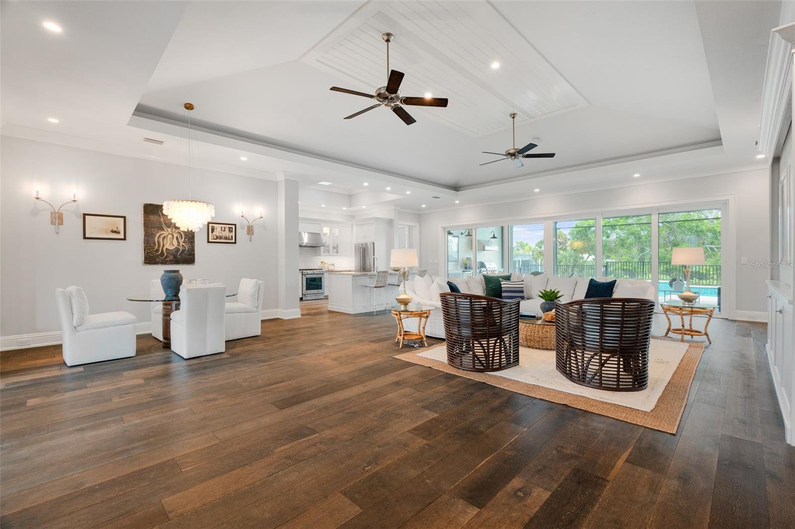 Image 17 of 72 For 5569 Cape Leyte Drive