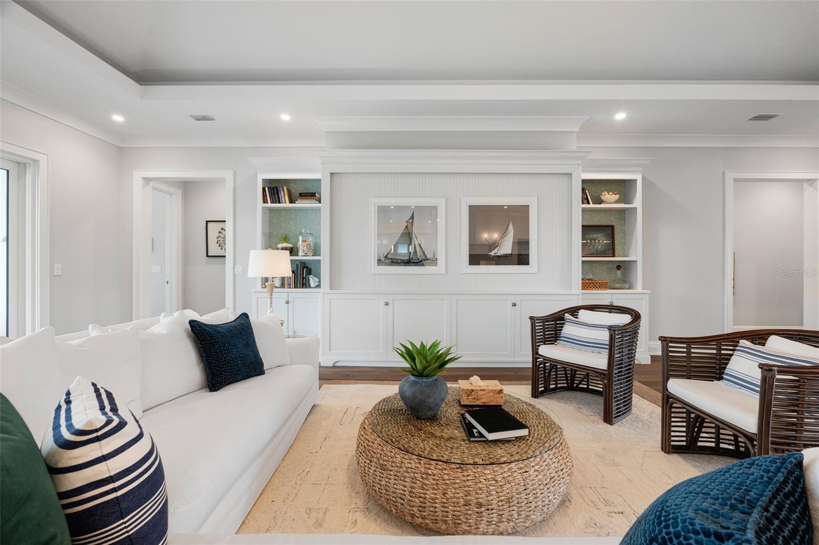 Image 19 of 72 For 5569 Cape Leyte Drive