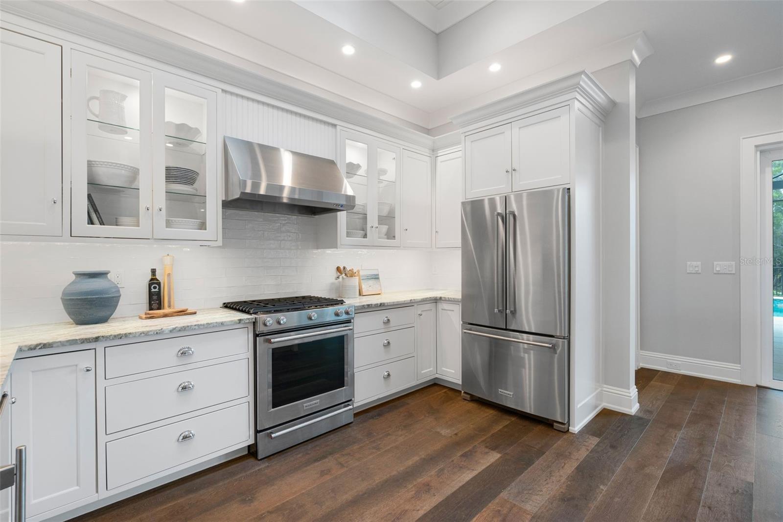 Image 26 of 72 For 5569 Cape Leyte Drive