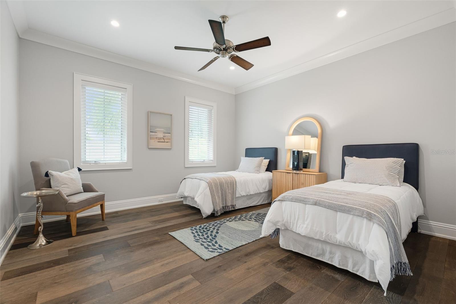 Image 42 of 72 For 5569 Cape Leyte Drive