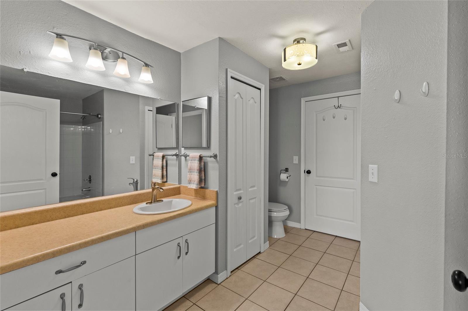 Image 11 of 22 For 4166 Central Sarasota Parkway 527