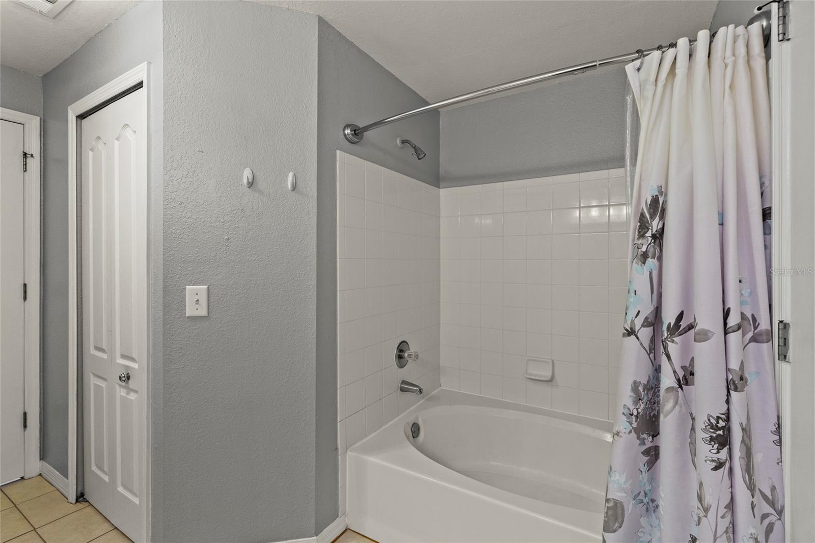 Image 12 of 22 For 4166 Central Sarasota Parkway 527